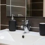 Superbe T3 Neuf Avec Balcon & Parking شقة