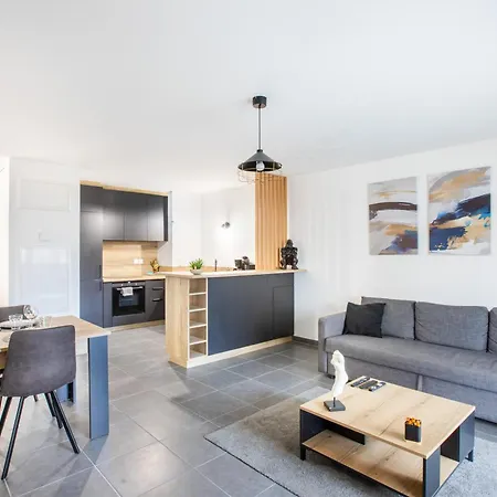 Apartment Superbe T3 Neuf Avec Balcon & Parking