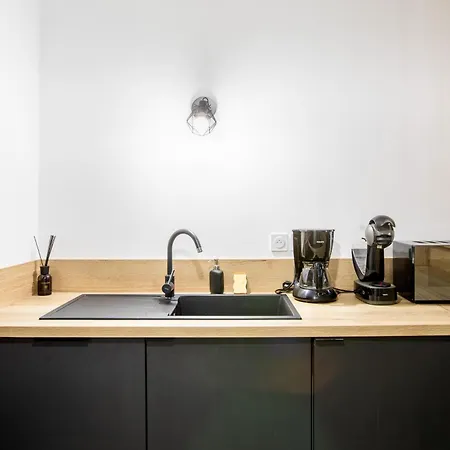 Superbe T3 Neuf Avec Balcon & Parking * 科尔马
