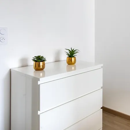 Apartment Superbe T3 Neuf Avec Balcon & Parking