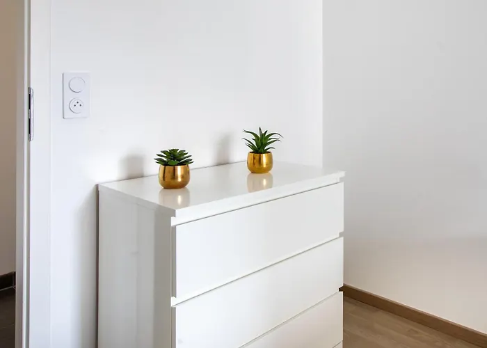 Apartment Superbe T3 Neuf Avec Balcon & Parking